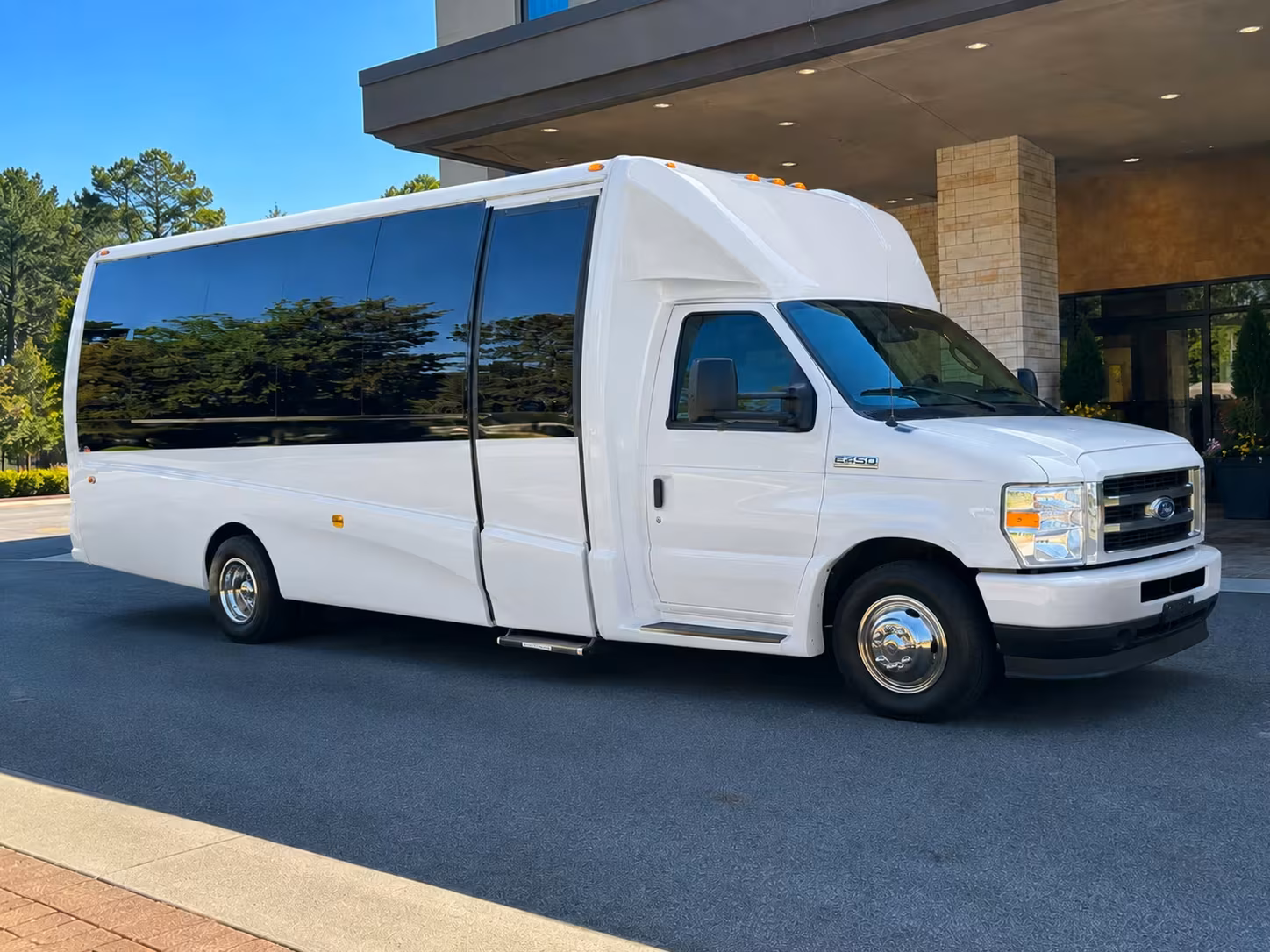 palm bay prom night minibus rentals for mid sized groups